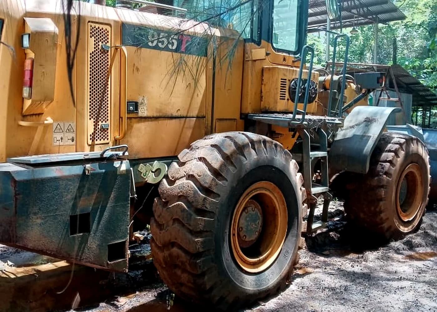Wheel Loader / Loading Support